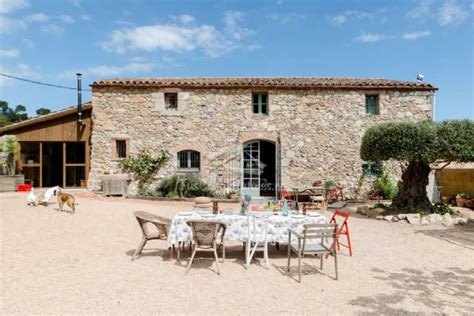 Can Freginals: Casa Rural Completa en Llinars del Valles,。